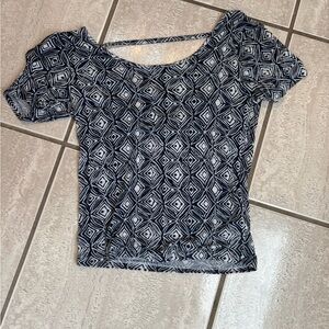 Aeropostale Navy and White Diamond Pattern Top